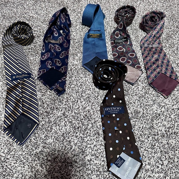 Lot of 6 Assorted Vintage Ties For Men - Picture 3 of 14